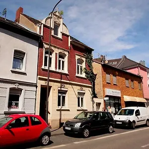 Apartment Ferienwohnung Troisdorf, Troisdorf